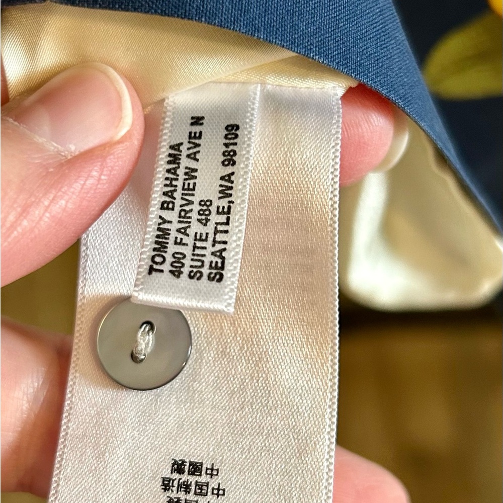 Tommy Bahama Dress Women’s Size S. Ivory with tropical print. - Picture 9 of 13